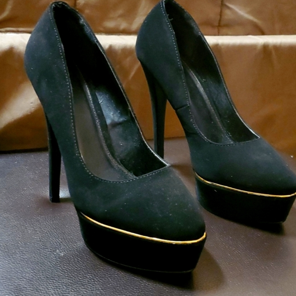 Charlotte Russe Size 7 Black suede Heels